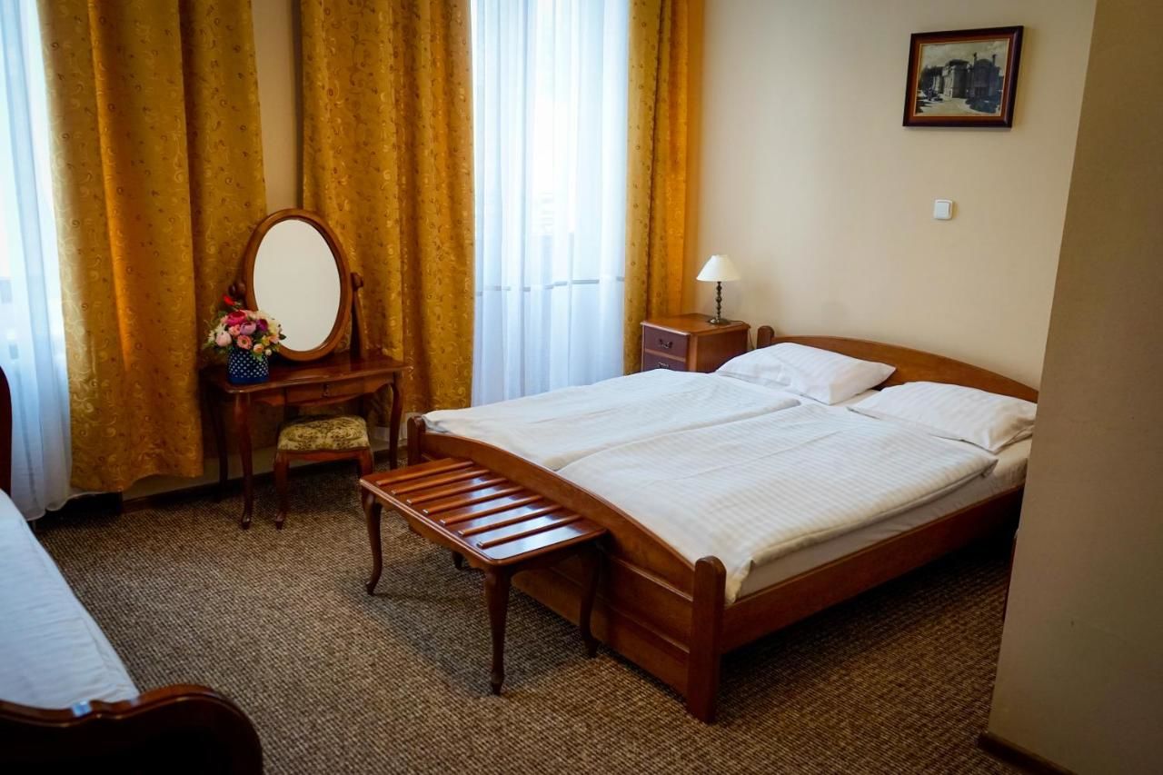 Отель Hotel Polonia Торунь-9
